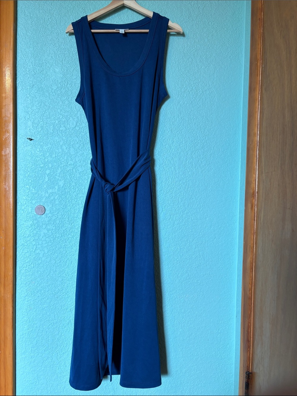 ON 34th Sleeveless Royal Blue Wide Tie-Waist Maxi Dress Women’s Size L Like New